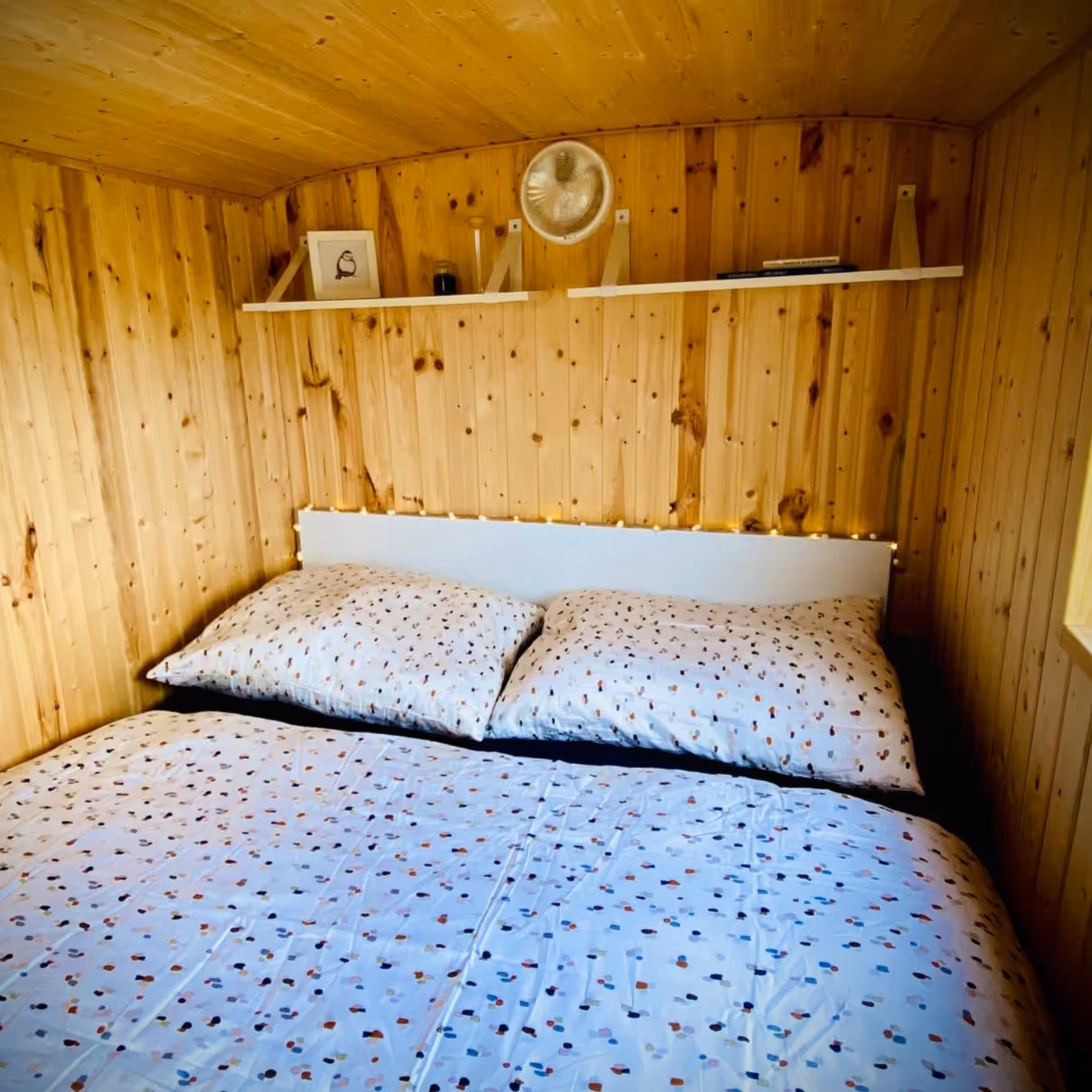 Dvoulůžko v ubytování Tiny House Za trnkou 